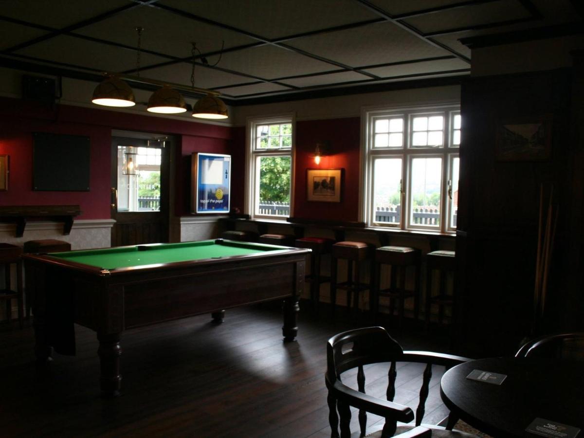 The Rifle Volunteer Bed and Breakfast Ware Exteriör bild