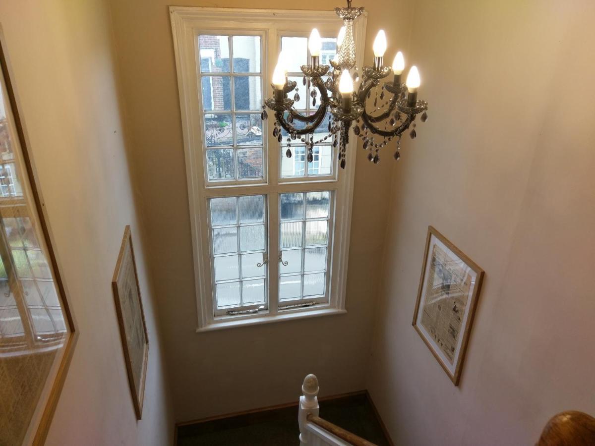 The Rifle Volunteer Bed and Breakfast Ware Exteriör bild